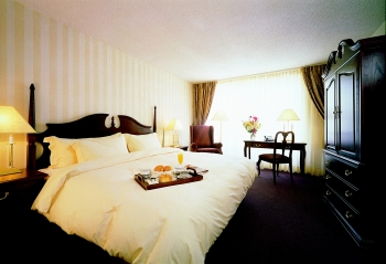 Hotel Maritime Plaza 02.[1]